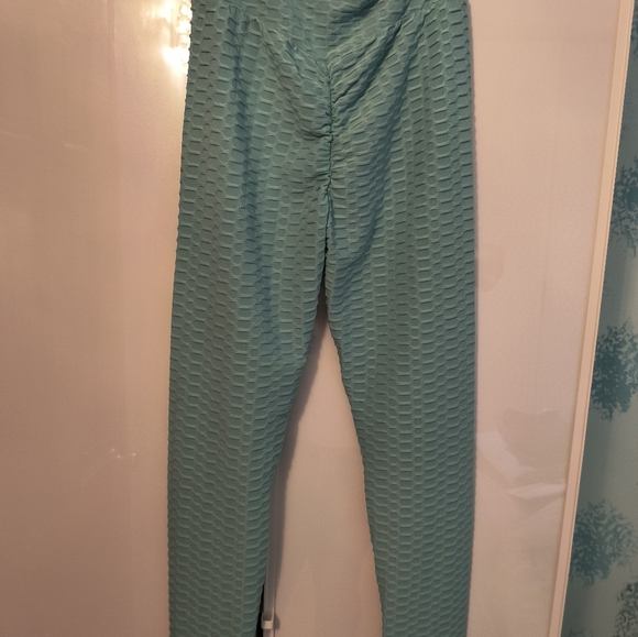Mint Green Textured Leggings Sz M - Picture 6 of 6